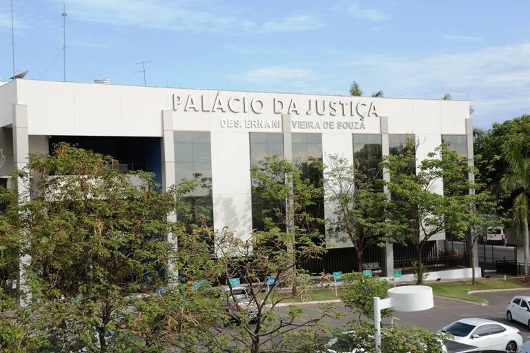 tj-de-mt-paga-r$-28,4-milhoes-em-valores-extras-a-magistrados-e-e-alvo-de-denuncia-no-cnj