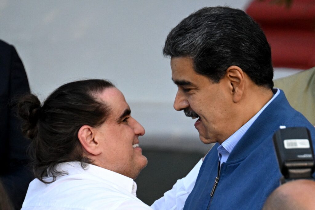 presidente-interina-da-venezuela-destitui-ministro-apontado-como-laranja-de-maduro