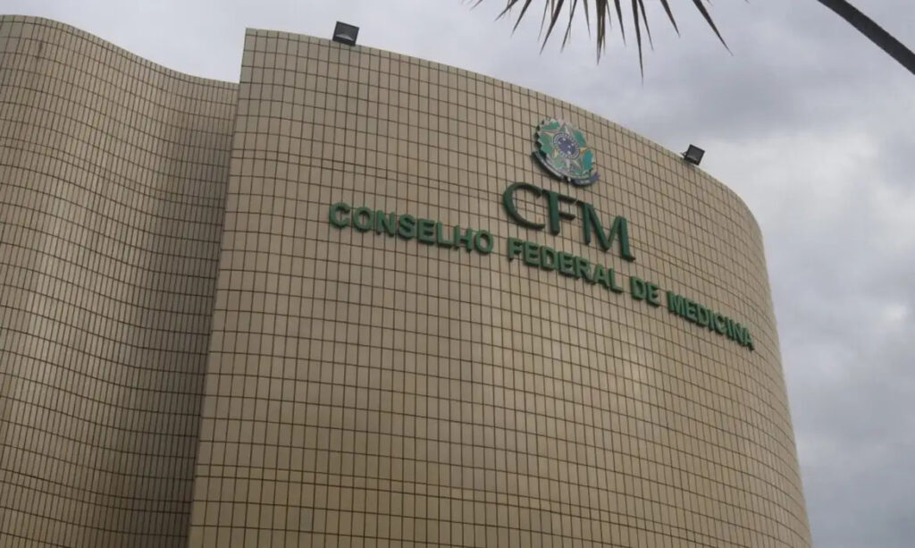 cfm-avalia-negar-registro-a-medicos-com-notas-baixas-no-enamed