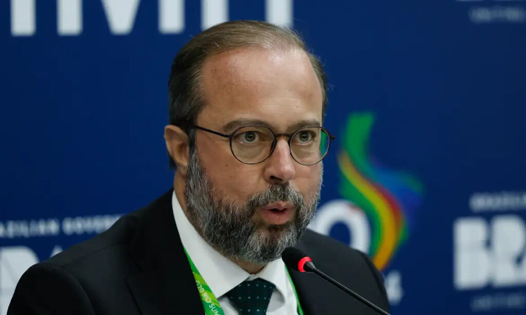 alexandre-silveira-destina-r$-45-milhoes-para-fiscalizacao-de-mineracao-ilegal