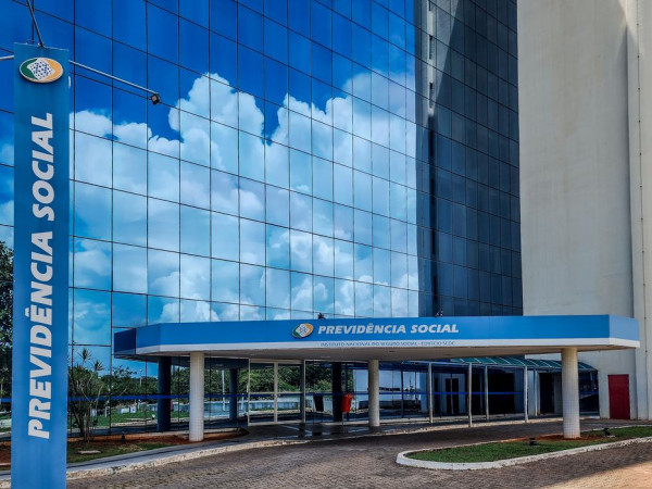 inss:-agibank-liberou-2-mil-consignados-a-aposentados-mortos