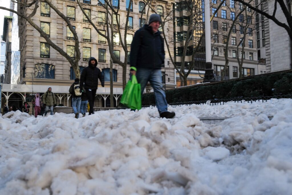 nova-york-entra-em-alerta-de-frio-extremo-com-sensacao-termica-de-31°c