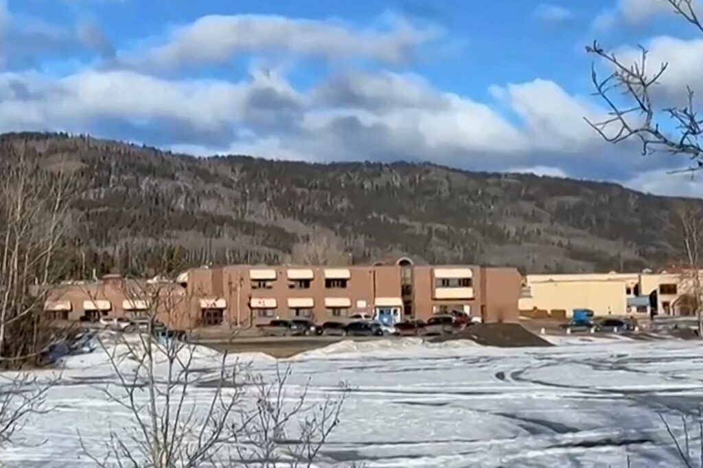 atiradora-em-escola-canadense-tinha-18-anos-e-problemas-mentais