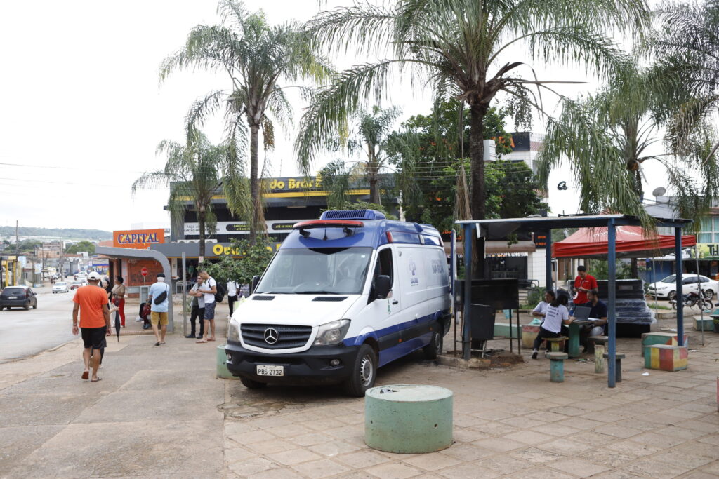 carro-da-vacina-aplica-154-doses-e-128-testes-em-sao-sebastiao