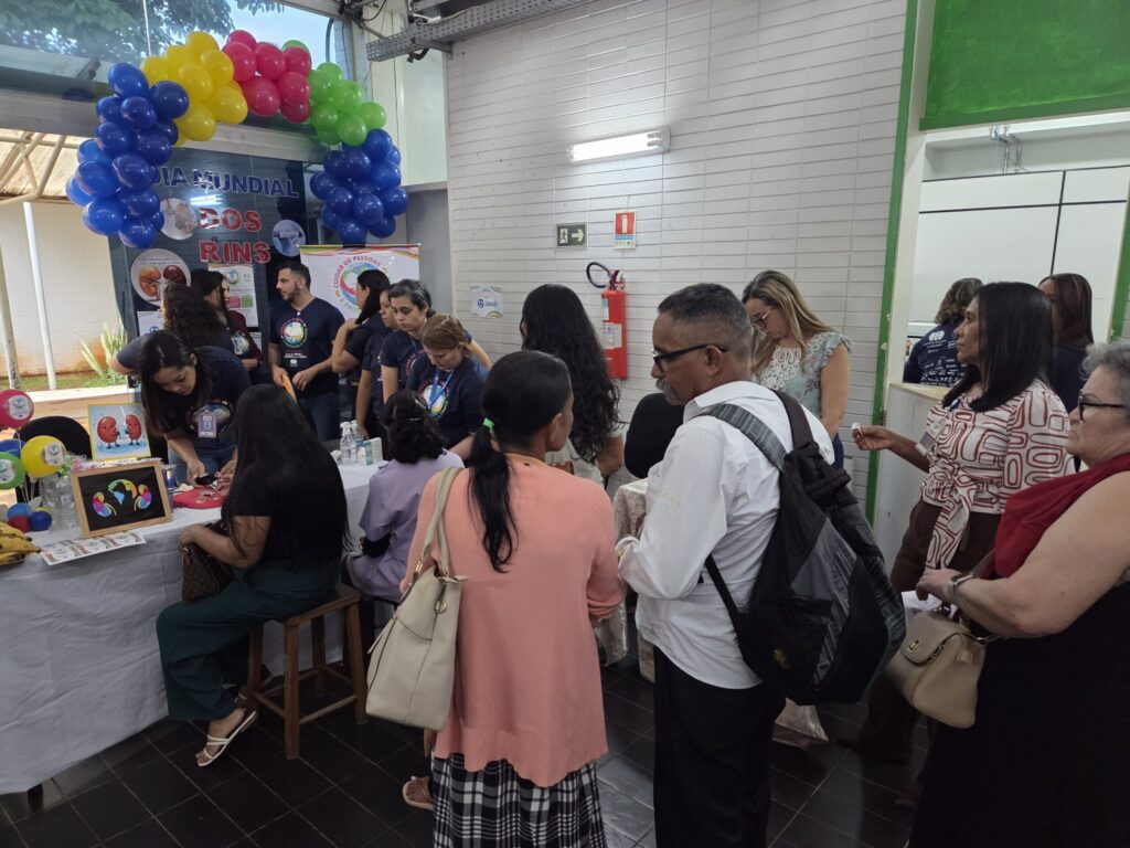 hospital-de-base-promove-acao-pelo-dia-mundial-do-rim