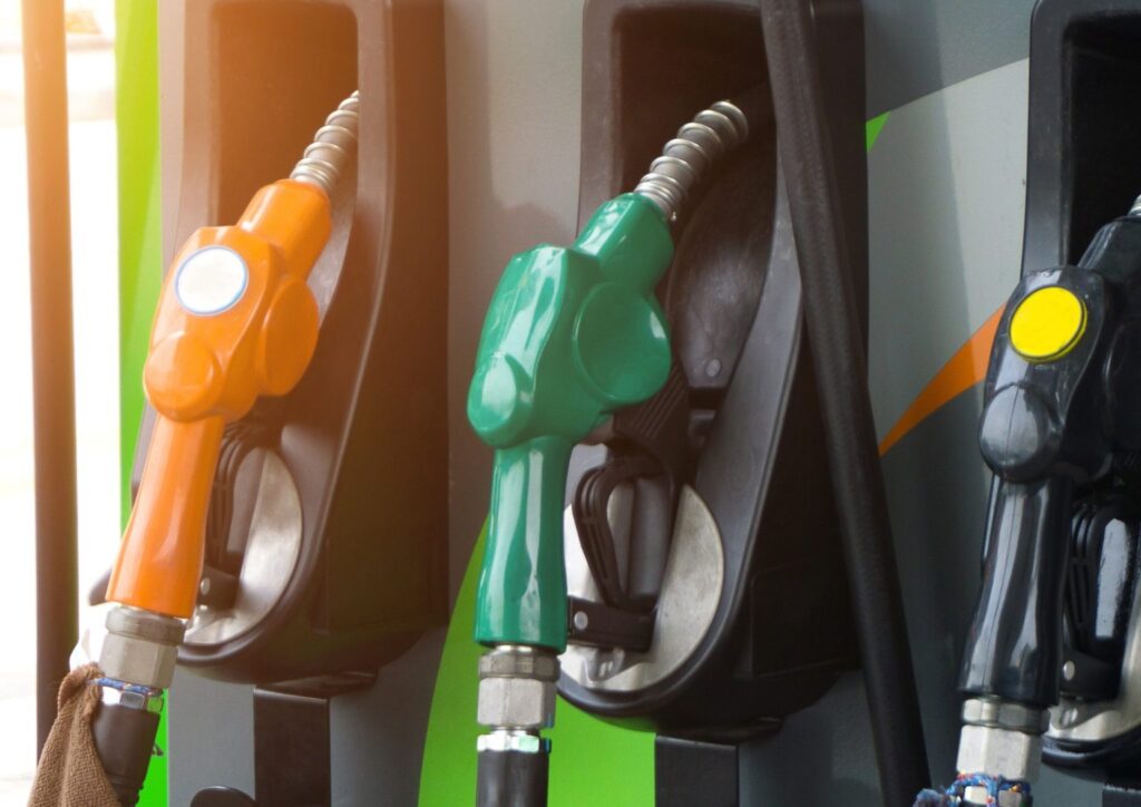 gasolina-sobe-3,85%-e-puxa-inflacao-ao-consumidor-no-igp-di-de-marco,-afirma-fgv