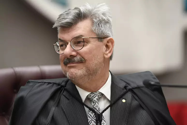 ministros-do-stj-devem-adotar-abordagem-mais-rigorosa-do-cnj-para-julgar-caso-marco-buzzi