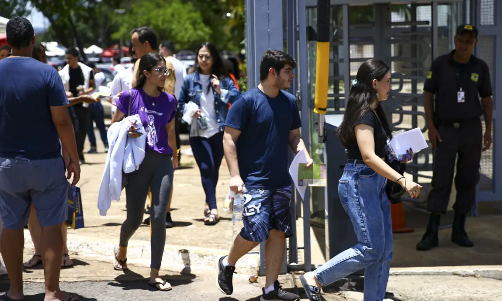 pedidos-de-isencao-da-taxa-do-enem-2026-comecam-nesta-segunda
