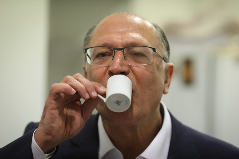 alckmin,-sobre-candidatura-de-caiado:-‘nao-desestimulo-ninguem-de-ser-candidato’