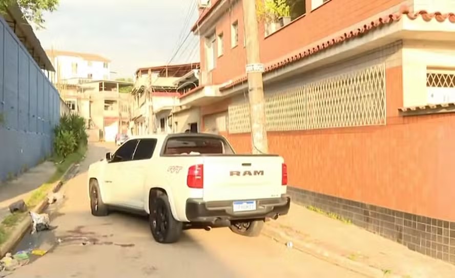 homem-e-morto-a-tiros-durante-abordagem-da-pm-no-rio