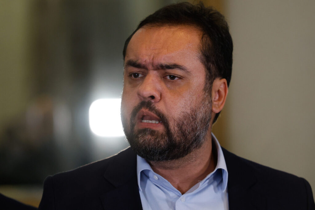 tse-publica-acordao-e-reconhece-renuncia-de-castro-no-rj-na-vespera-de-julgamento