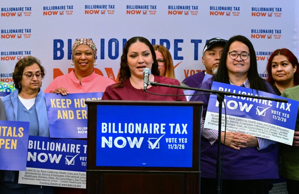 california-decidira-se-bilionarios-devem-pagar-imposto-para-atenuar-cortes-de-trump-na-saude