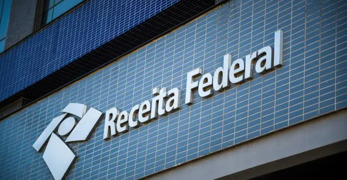 arrecadacao-soma-r$-229,249-bilhoes-em-marco,-alta-real-de-5%-ante-um-ano,-diz-receita