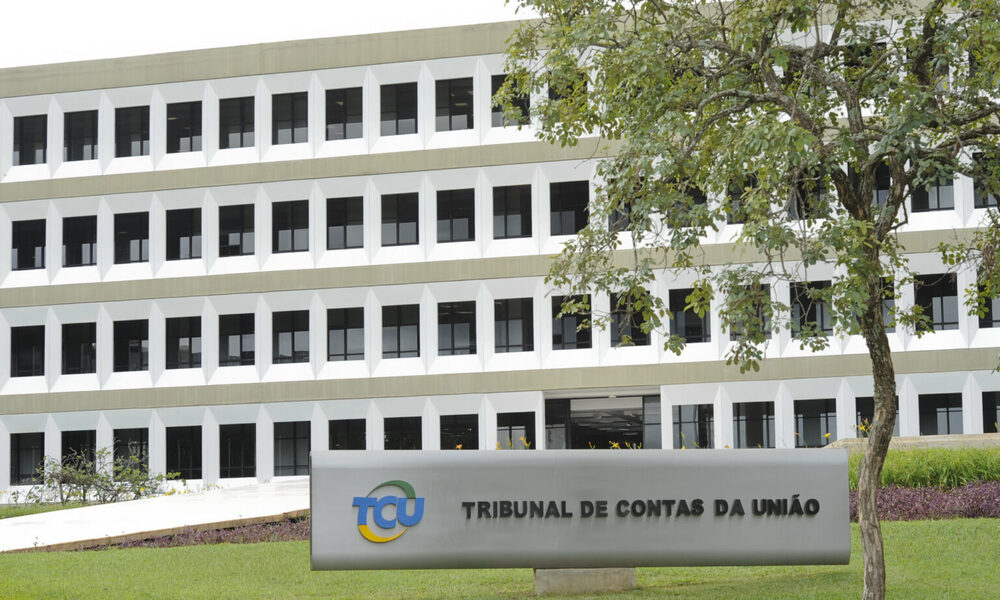 tcu-avalia-suspensao-de-maior-leilao-de-energia-do-ano