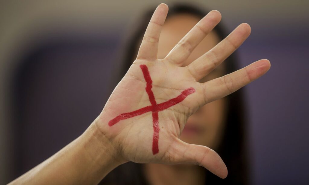 feminicidios-em-sp-atingem-novo-recorde-e-sobem-41%-no-trimestre;-homicidios,-roubos-e-furtos-caem