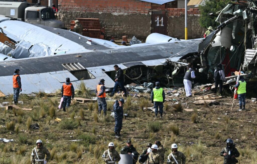 erros-e-mau-tempo-causaram-acidente-aereo-com-mais-de-20-mortos-na-bolivia