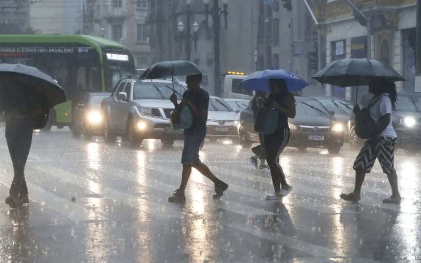 inmet-emite-alertas-laranja-para-chuvas-intensas-no-nordeste-e-sul