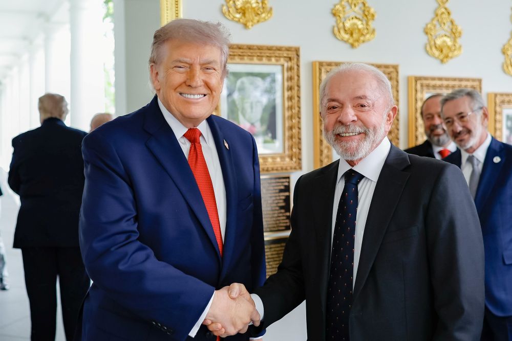 reuniao-entre-lula-e-trump-discute-comercio,-crime-e-minerais-criticos