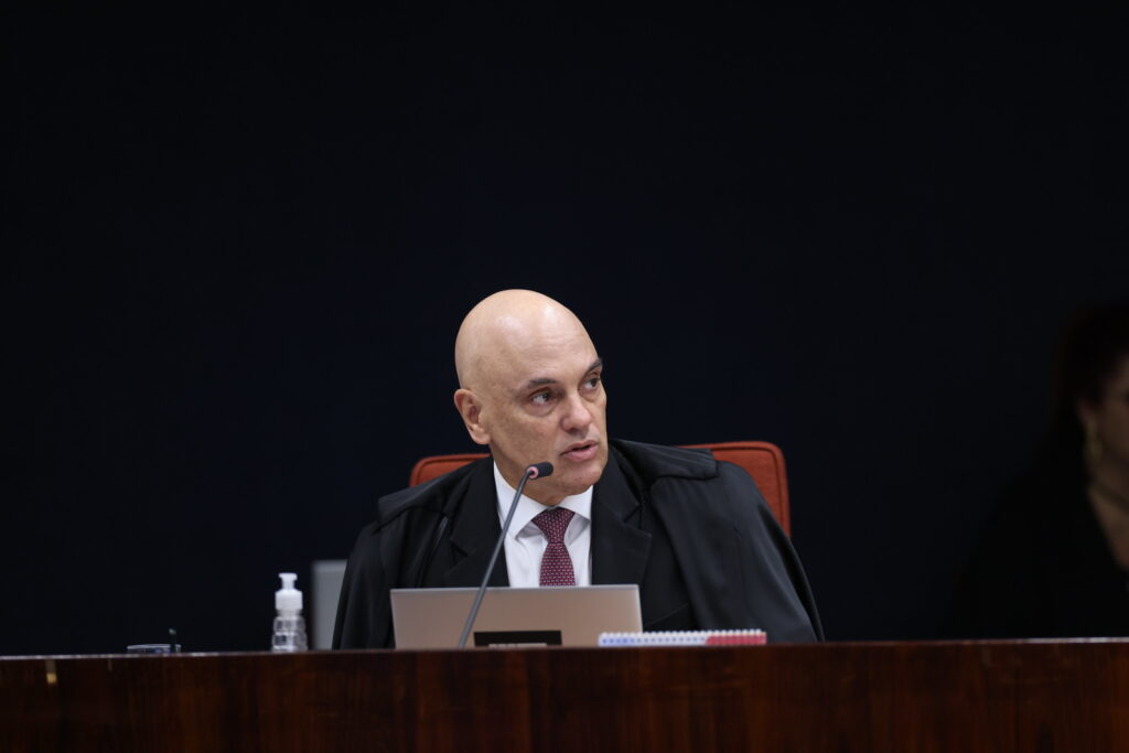 alem-de-cv-e-pcc-como-terroristas,-aliados-de-flavio-pediram-a-trump-volta-de-magnitsky-a-moraes