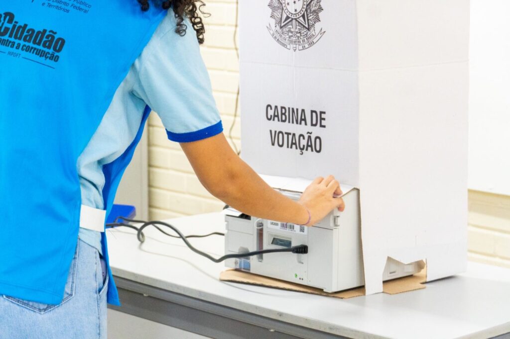 cascione:-tendencia-e-polarizacao,-mas-candidatura-alternativa-tem-mais-chance-que-em-2022