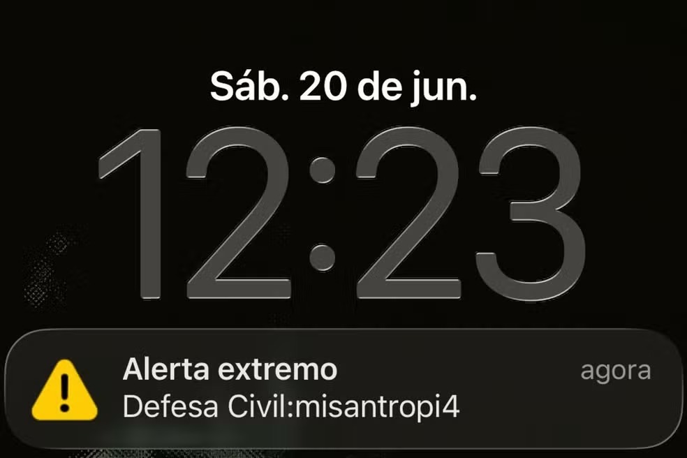 ataque-alienigena-em-bh,-misantropia-em-sp:-veja-cronologia-dos-alertas-falsos-da-defesa-civil