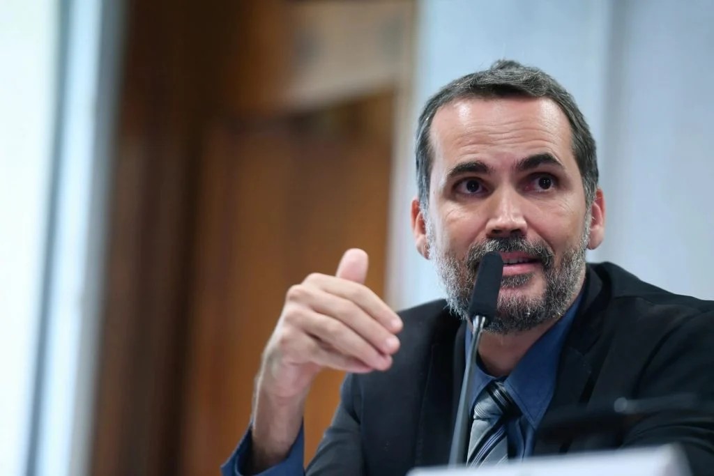 desde-que-stf-comecou-a-intermediar-emendas,-ha-maior-transparencia,-diz-ministro