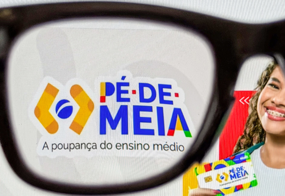 pe-de-meia-completa-dois-anos-e-reforca-permanencia-no-ensino-medio