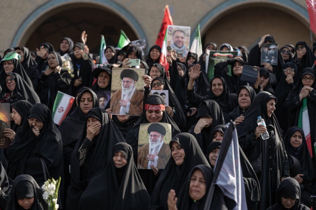 teera-inicia-funeral-de-estado-de-ali-khamenei