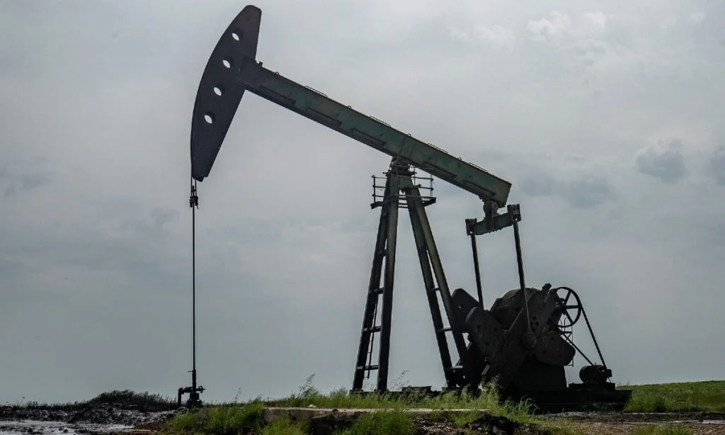 barril-de-brent-atinge-us$-100-com-expansao-do-conflito-para-o-mar-vermelho