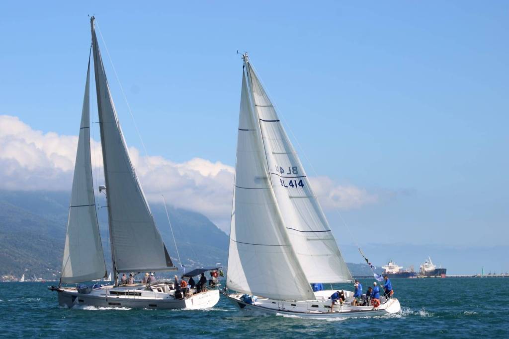 semana-de-vela-reune-barcos-coloridos-e-deve-levar-55-mil-pessoas-a-ilhabela-(sp)