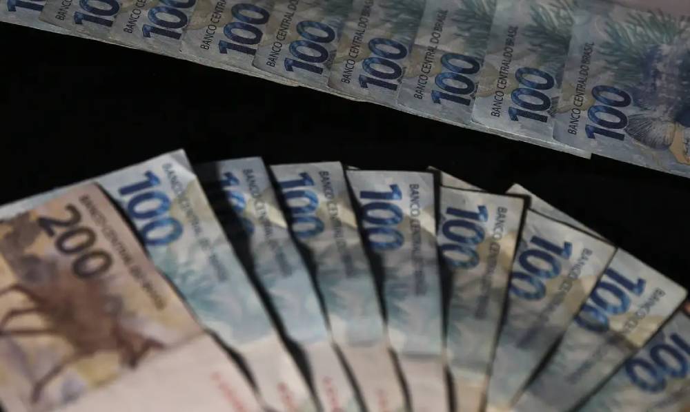 estoque-total-de-credito-sobe-0,7%-em-junho-ante-maio-de-2026,-para-r$-7,356-trilhoes,-diz-bc
