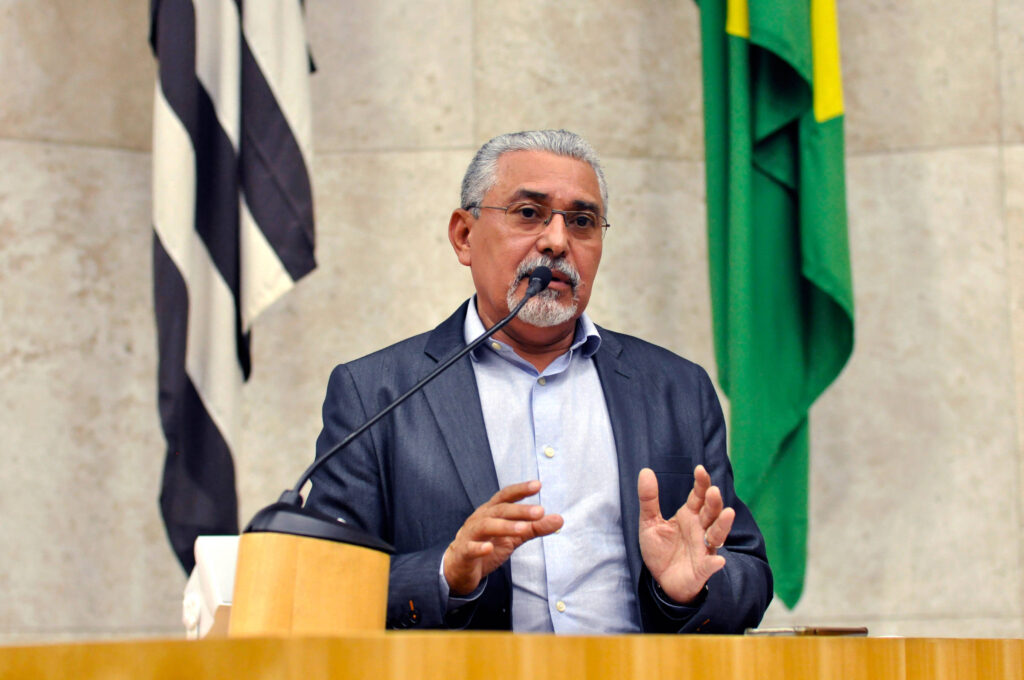 justica-manda-soltar-vereador-de-sao-paulo-senival-moura,-investigado-sob-suspeita-de-elo-com-pcc