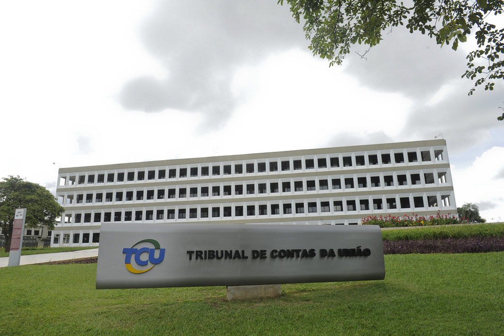 tcu-bloqueia-r$-5,02-bi-que-seriam-usados-para-aliviar-conta-de-luz-no-norte-e-nordeste