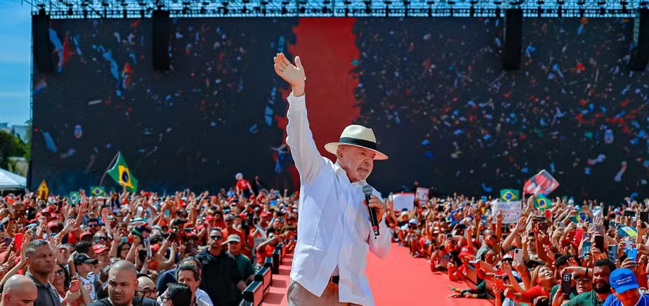lula:-sou-candidato-a-presidente-de-novo-porque-nao-terminamos-a-nossa-missao