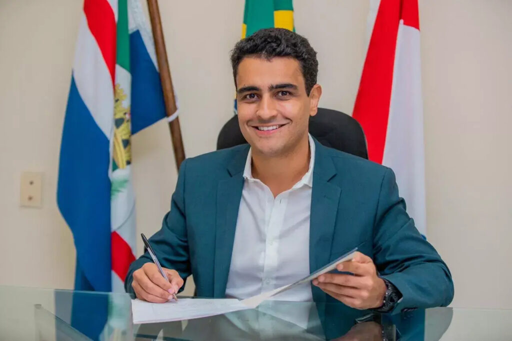 pesquisa-atlas:-jhc-tem-49,3%-das-intencoes-de-voto-contra-46,4%-de-renan-filho-em-alagoas