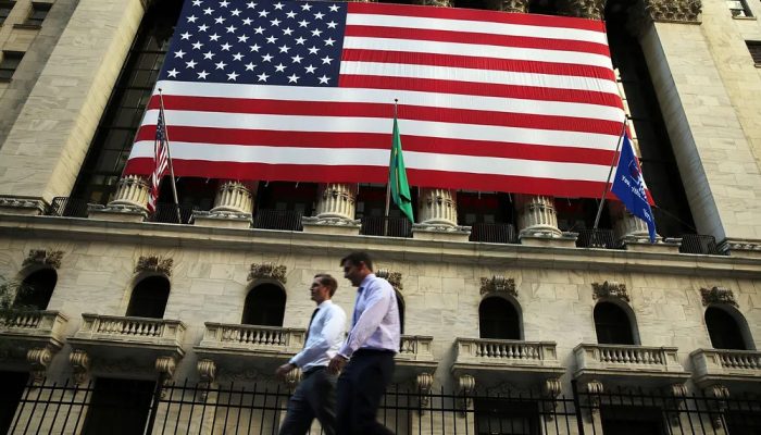producao-industrial-dos-eua-cai-0,5%-em-marco-ante-fevereiro