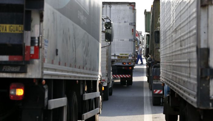 com-guerra,-preco-medio-do-frete-sobe-3,36%-em-marco