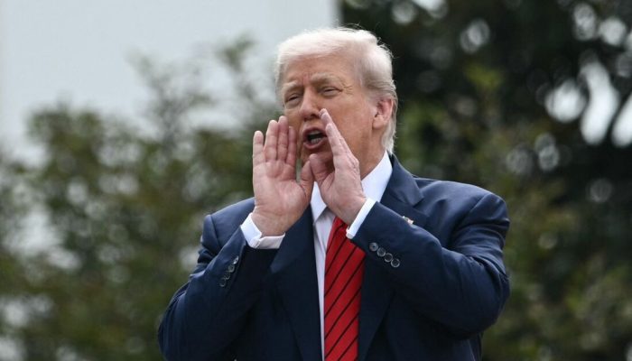 trump-pede-ao-ira-que-liberte-oito-mulheres-que,-segundo-ele,-serao-executadas