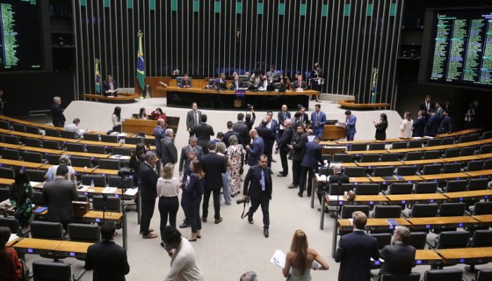 camara-aprova-urgencia-para-quatro-projetos-de-lei