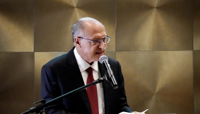 alckmin-anuncia-r$-10-bi-em-credito-para-maquinas-agricolas-em-feira-do-agro