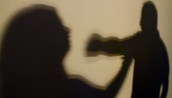 protecao-a-mulher-tem-novas-leis,-acoes-online-e-cadastro-de-agressores