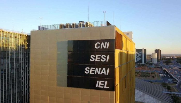 cni-entra-com-acao-no-stf-contra-derrubada-da-‘taxa-das-blusinhas’