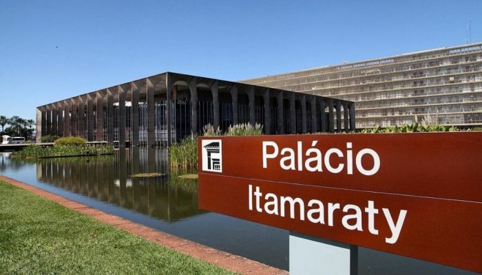 itamaraty-exonera-funcionaria-apos-comissao-contestar-autodeclaracao-racial