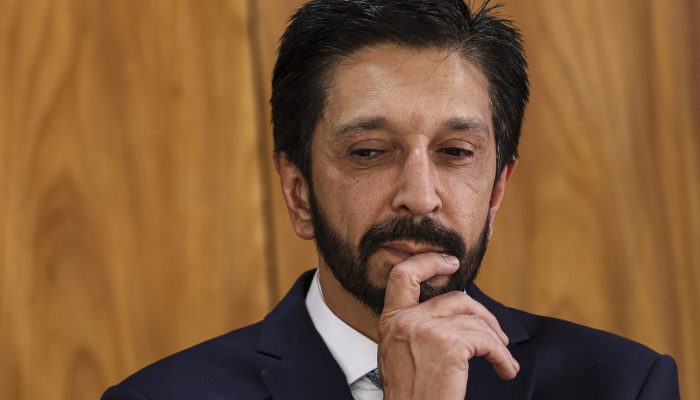 casas-de-idosos-foram-fechadas-por-descumprir-normas,-diz-nunes