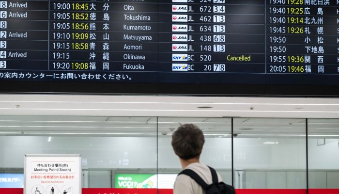 japao-cancela-quase-400-voos-com-a-chegada-do-tufao-jangmi