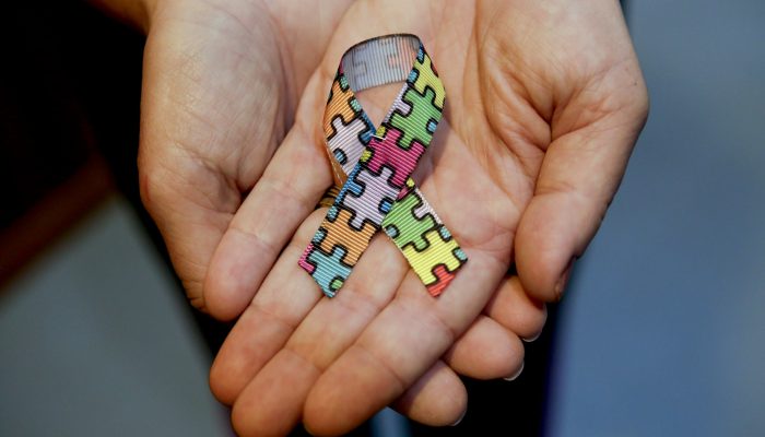 comissao-da-camara-debate-politica-nacional-para-pessoas-com-autismo
