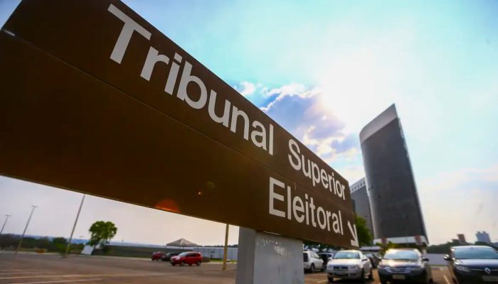tse-distribui-r$-4,9-bilhoes-do-fundo-eleitoral-para-30-partidos
