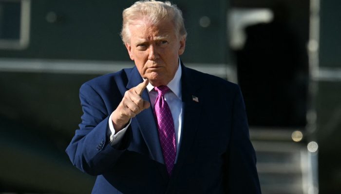 trump-diz-que-militares-dos-eua-mataram-lider-de-gangue-venezuelana