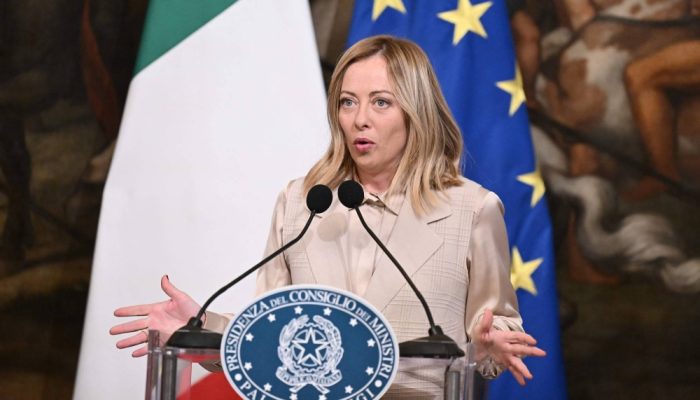 trump-critica-meloni-e-alega-baixa-popularidade-da-italiana-em-meio-a-polemica-sobre-foto