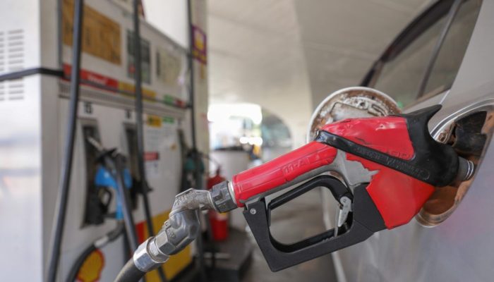acordo-eua-ira-reduz-precos-de-combustiveis-no-brasil-em-junho,-mostra-iptl